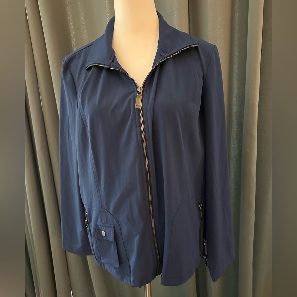 Zenergy by Chicos Navy Full Zipper Jacket Size M Rain Resistant